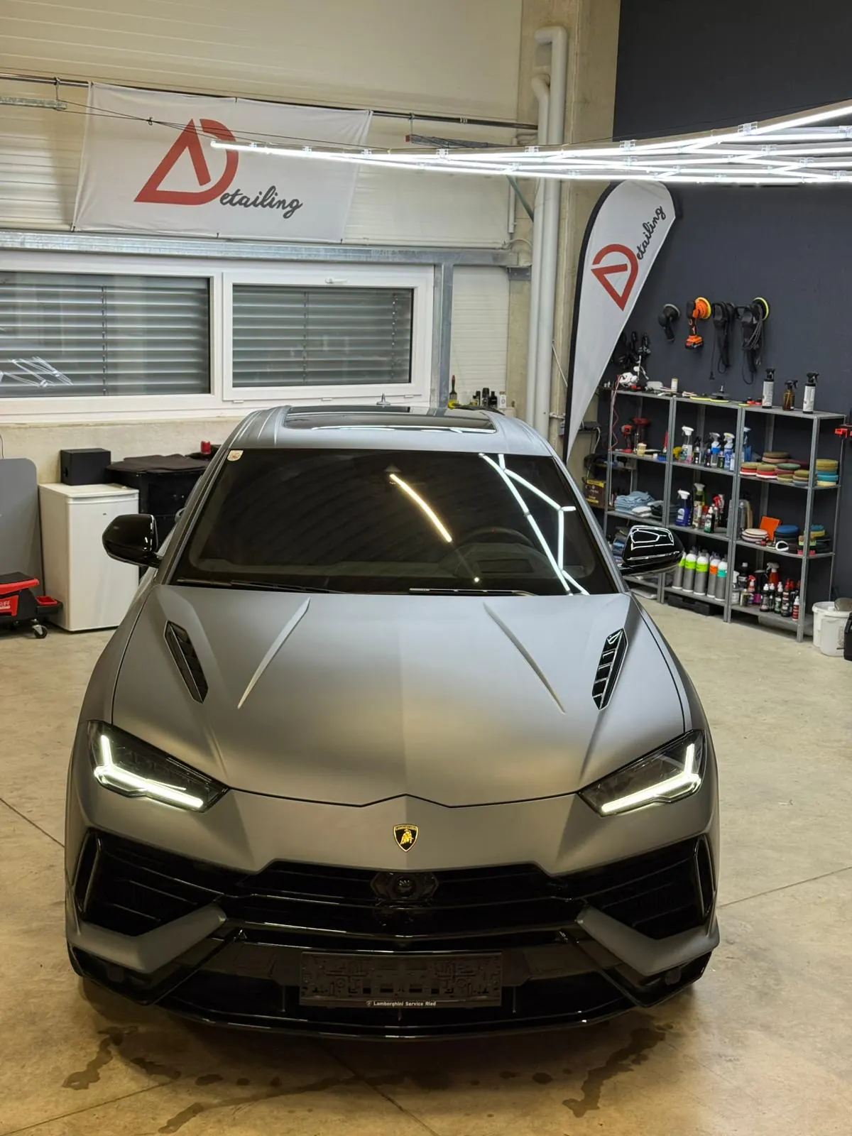Lamborghini Urus in Grau matt, A Detailing Linz