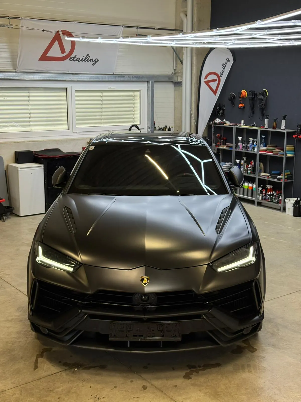 Lamborghini Urus in Schwarz matt, Aufbereitung bei A Detailing Linz